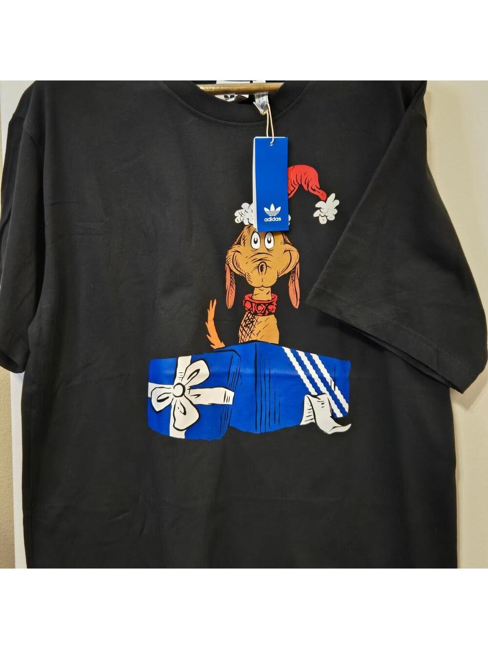 Adidas Men's Black and Multi Tshirt